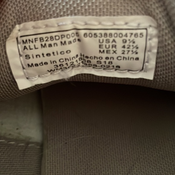 FUBU gym shoes sneakers - Picture 4 of 5